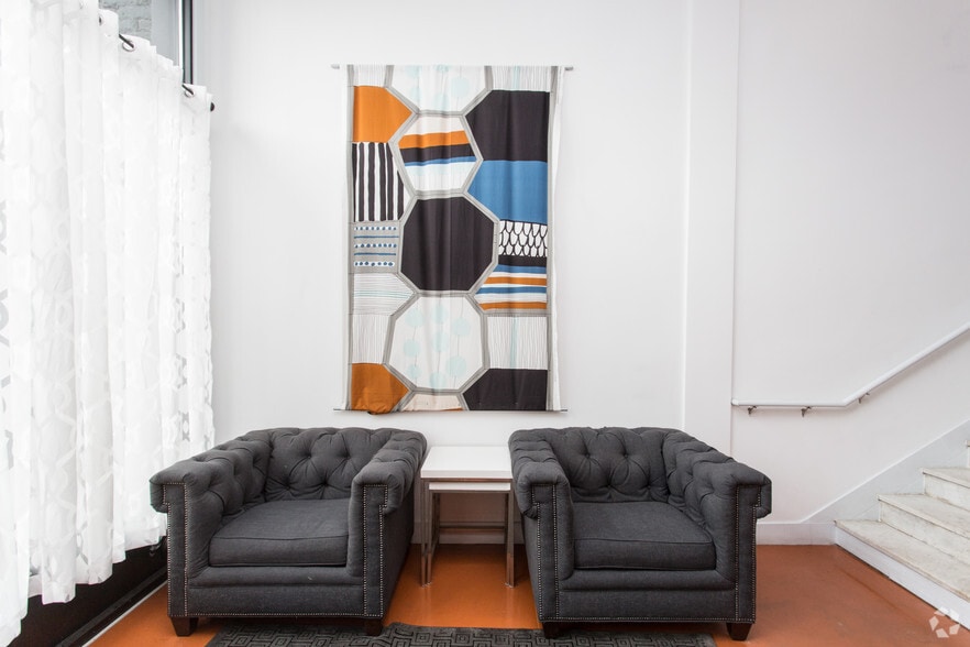 More Photos Of 361-385 Broadway, Chelsea Apartments For Lease