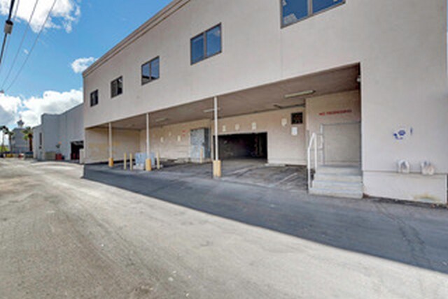 More Photos Of 317 S 6th St, Las Vegas Office For Lease