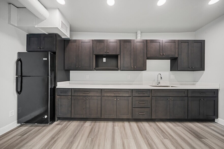 More Photos Of 443 Tehama St, San Francisco Loft Creative Space For Sale