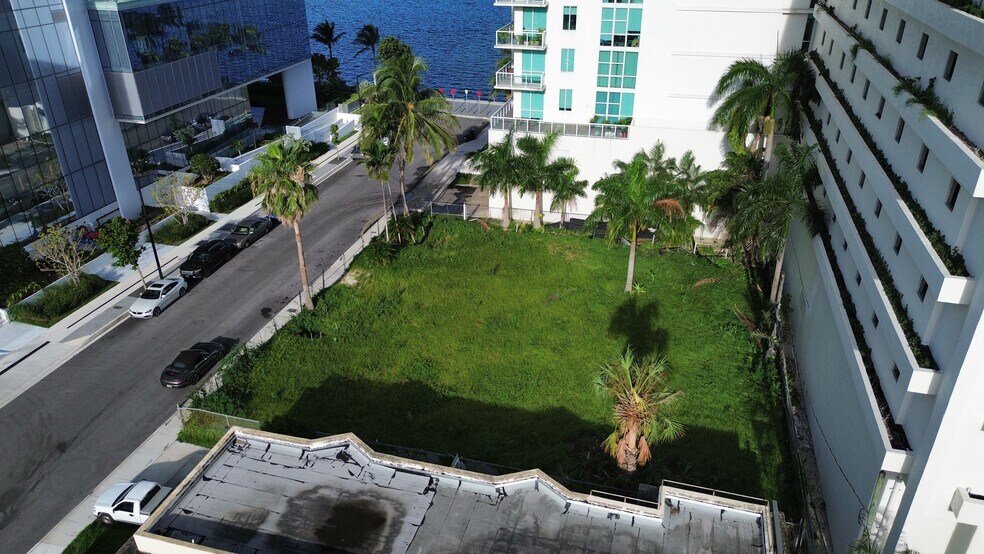 More Photos Of 702-708 NE 26th St, Miami Land For Sale