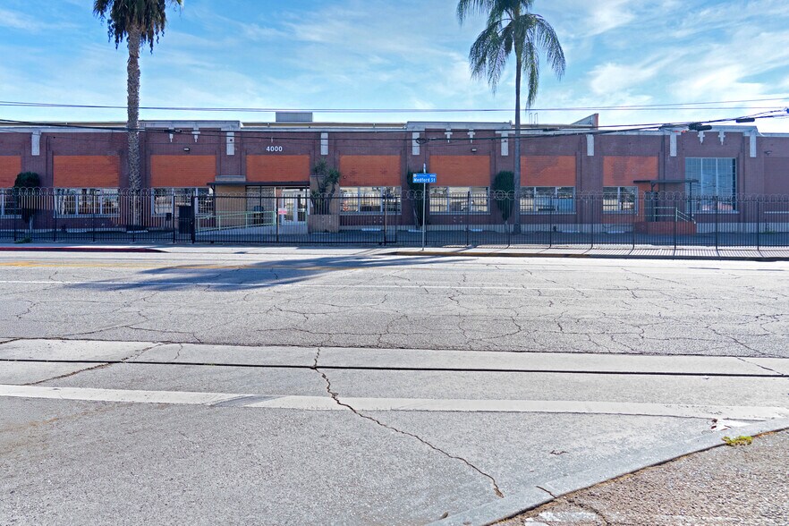 More Photos Of 4000 Medford St, Los Angeles Warehouse For Sale