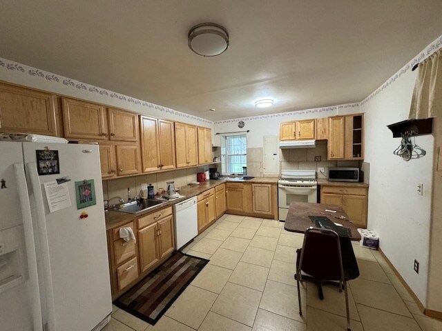 More Photos Of 209 1st Ave S, Ilwaco Restaurant For Sale