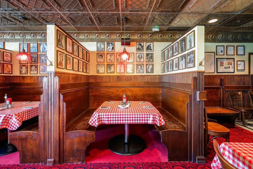 More Photos Of 220 Lowry Ave NE, Minneapolis Storefront Retail Residential For Sale