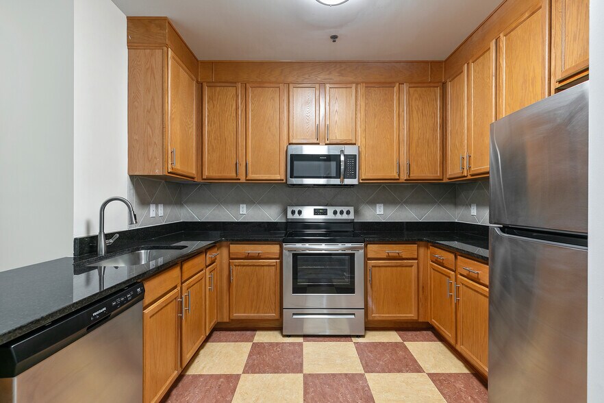 More Photos Of , Richmond Multifamily For Sale