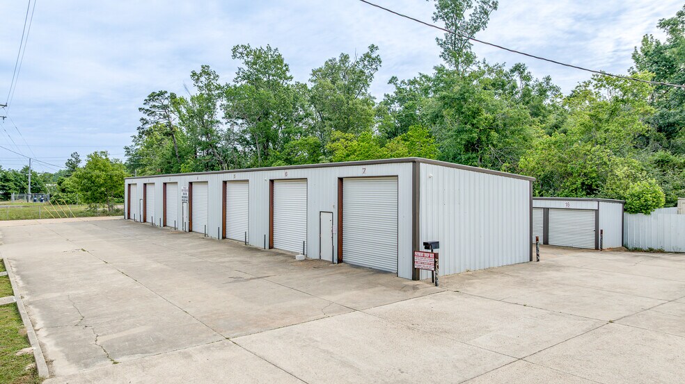 More Photos Of 115 Washington St, West Monroe Self Storage For Sale
