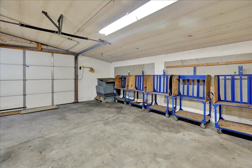 More Photos Of 345 N Main St, Bernville Industrial For Sale