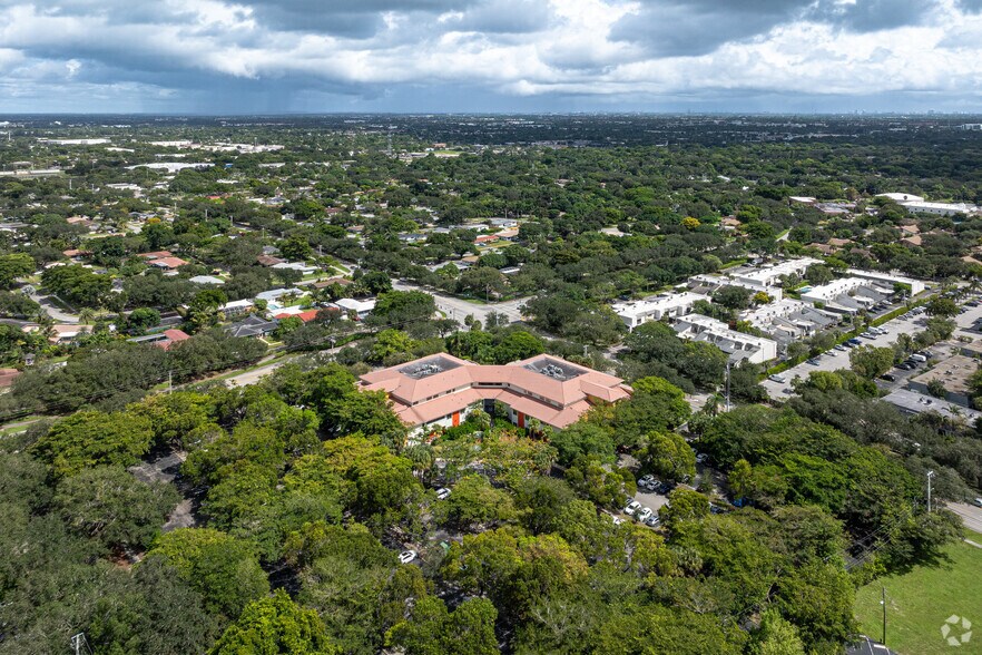 More Photos Of 499 NW 70th Ave, Plantation Office For Lease