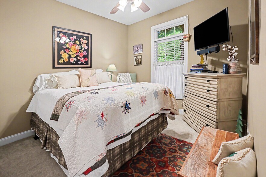 More Photos Of 4037 Old Williamston Rd, Belton Specialty For Sale