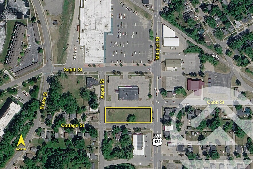 Primary Photo Of 720 S Mitchell St, Cadillac Land For Lease