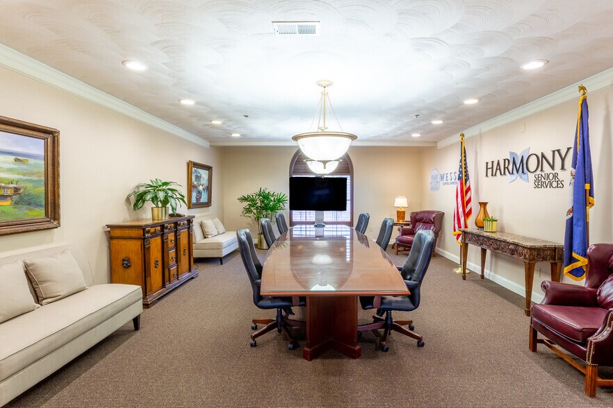 More Photos Of Pheasant Ridge Road, Roanoke Office For Lease