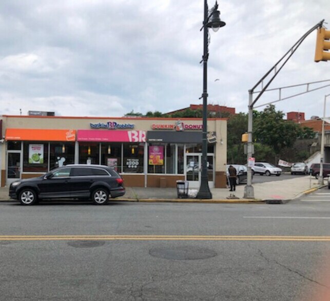 More Photos Of 237-251 Market St, Paterson Storefront Retail Office For Lease