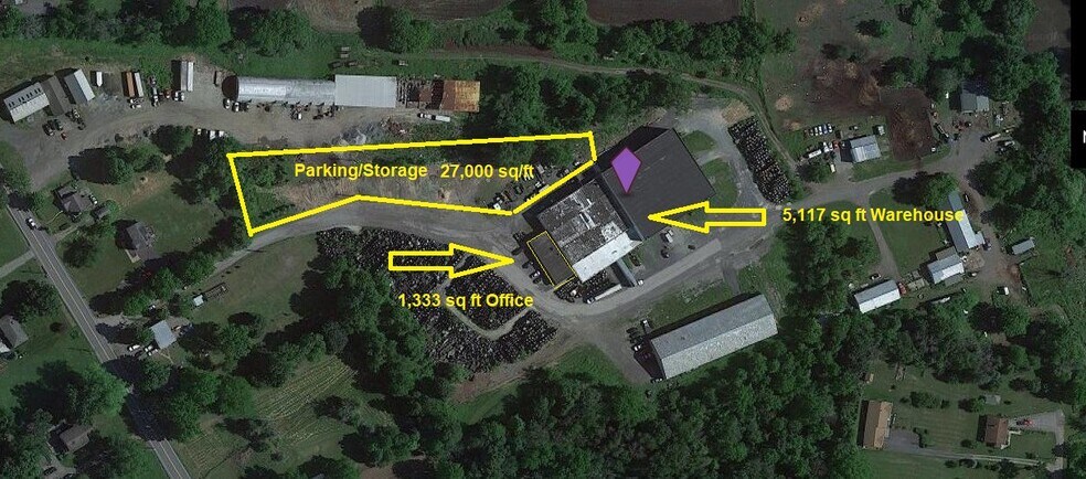 More Photos Of 39 Transport Ln, Pine Island Warehouse For Lease