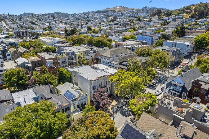More Photos Of 85 Henry St, San Francisco Apartments For Sale