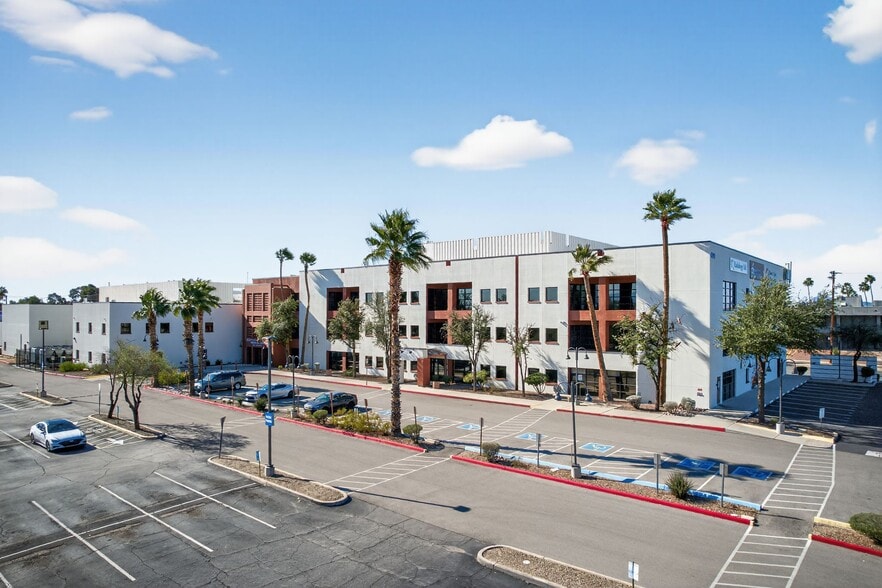 More Photos Of 630 N Alvernon Way, Tucson Medical For Lease