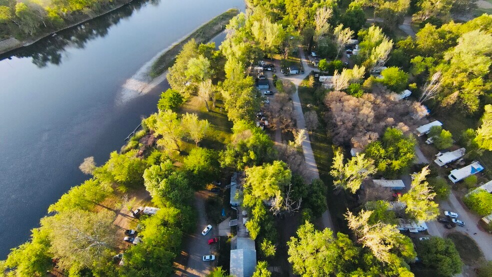 More Photos Of 24630-24660 Tehama Vina Rd, Los Molinos Manufactured Housing Mobile Home Park For Sale