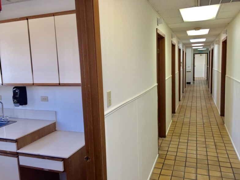 More Photos Of 8224 Calumet Ave, Munster Medical For Lease