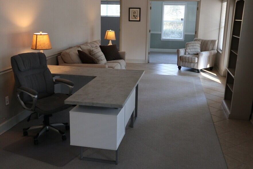 More Photos Of 2344 Centerville Rd, Tallahassee Medical For Lease