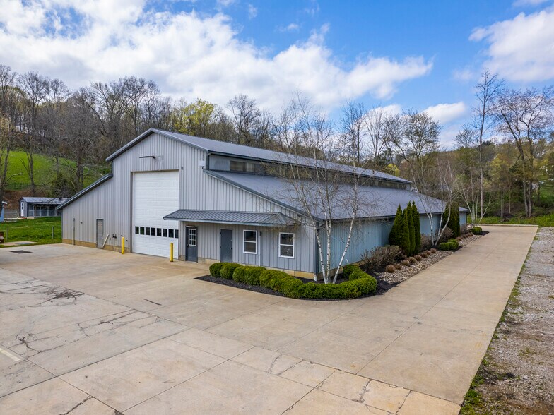 More Photos Of 2425 Township Road 414, Dundee Warehouse For Sale