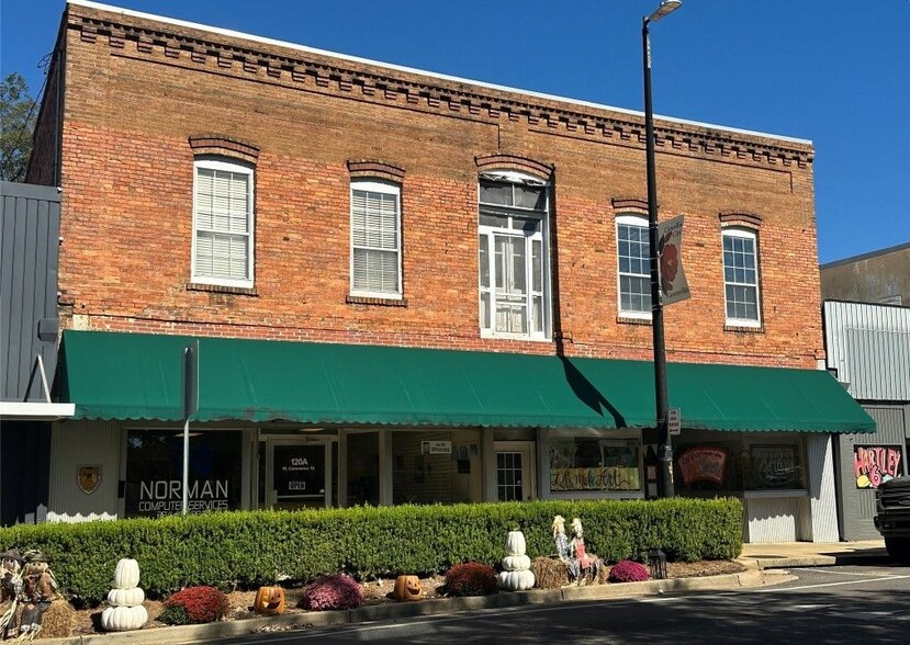 Primary Photo Of 118 W Commerce St, Greenville Storefront Retail Residential For Sale