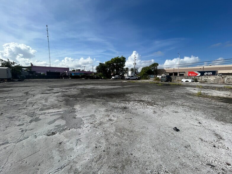 More Photos Of 7225 NW 84th Ave, Medley Land For Sale