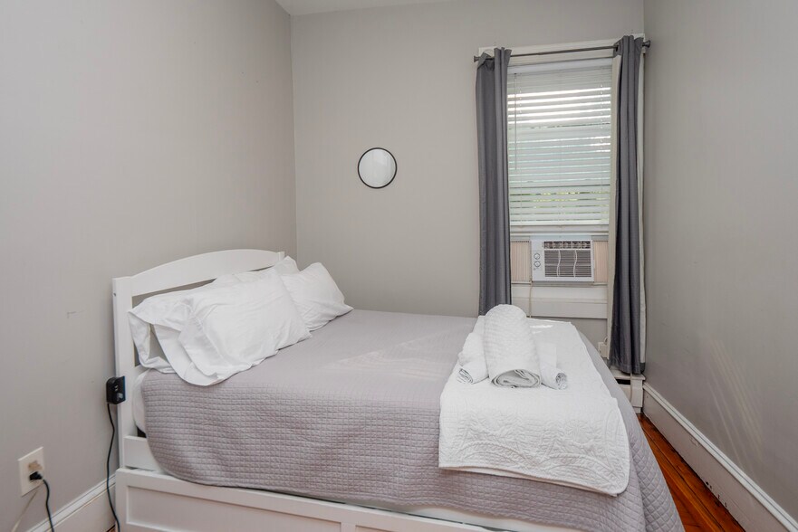 More Photos Of , Newport Multifamily For Sale