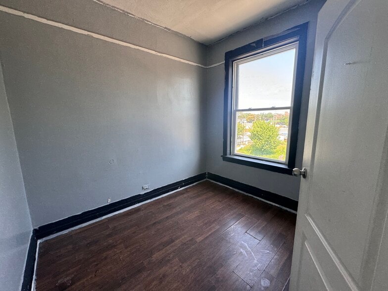 More Photos Of 7701 S Halsted St, Chicago Apartments For Sale