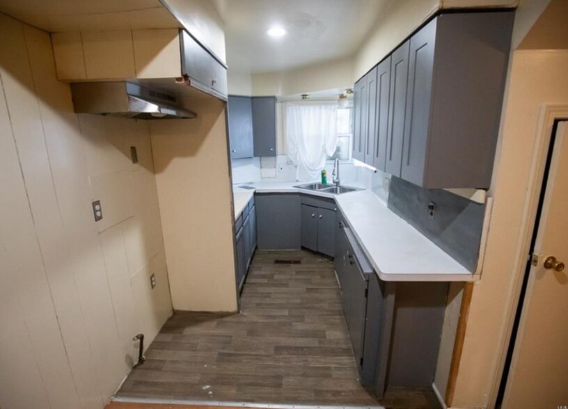 More Photos Of 1010 Kensington Ave, Buffalo Apartments For Sale