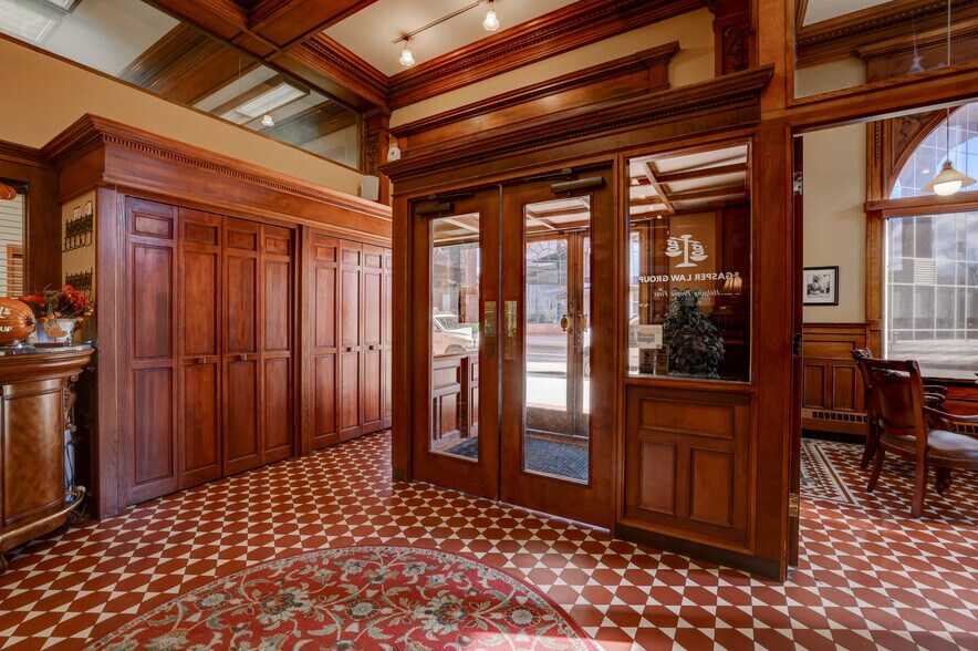More Photos Of 128 S Tejon St, Colorado Springs Office For Sale