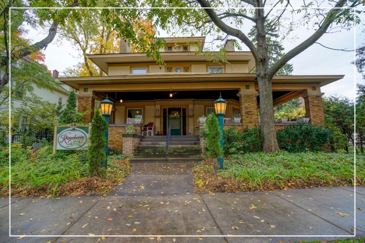 Primary Photo Of 511 Franklin St, Wausau Hotel For Sale