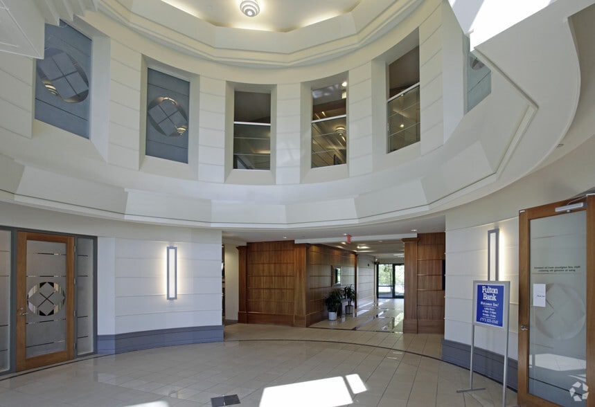 More Photos Of 501 Independence Pky, Chesapeake Unknown For Lease
