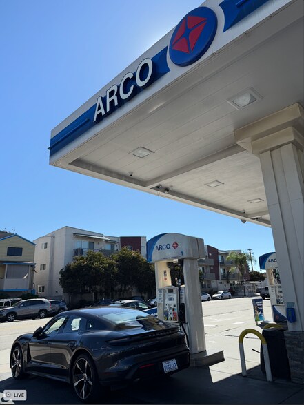 More Photos Of 4235 E Anaheim St, Long Beach Service Station For Sale