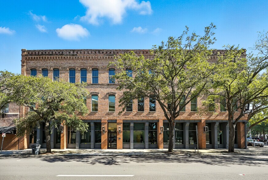 More Photos Of 501 W Bay St, Jacksonville Office For Lease