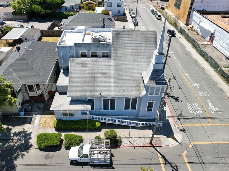 More Photos Of 2703 California St, Berkeley Religious Facility For Sale