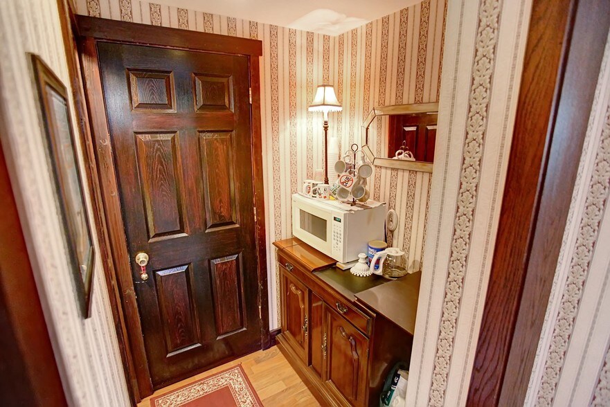 More Photos Of 80 W State St, Springboro Hospitality For Sale