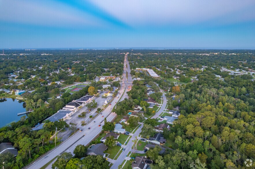 More Photos Of 3460 Tampa Rd, Palm Harbor General Retail For Lease