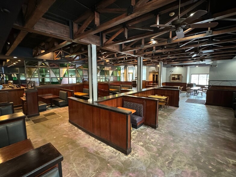 More Photos Of 914 Mall Loop Rd, High Point Restaurant For Sale