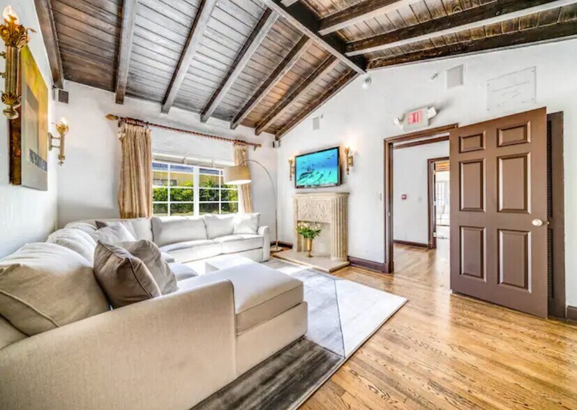 More Photos Of 1545 Meridian Ave, Miami Beach Hospitality For Lease