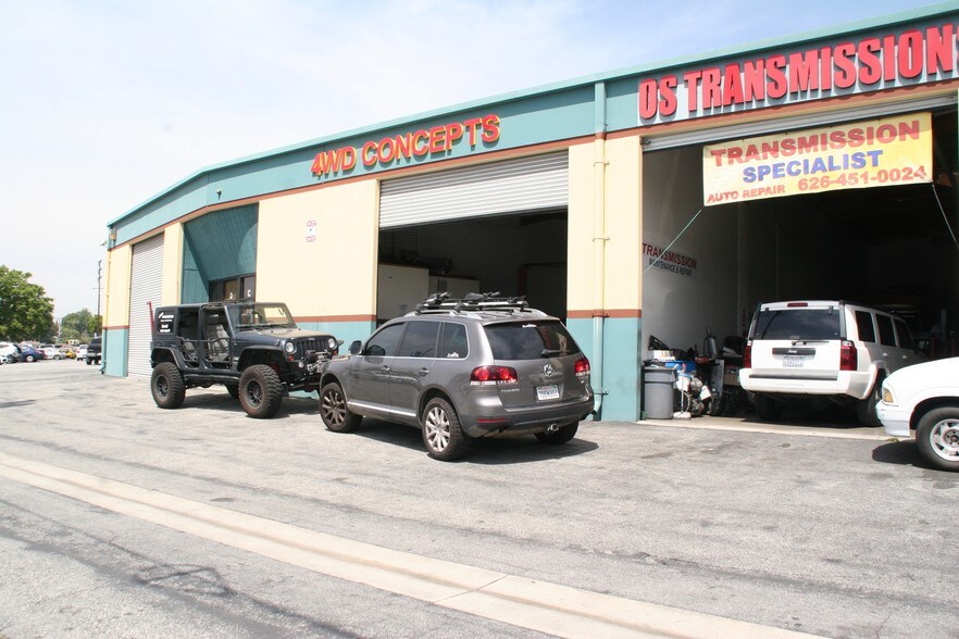 More Photos Of 9237 Lower Azusa Rd, Temple City Warehouse For Lease