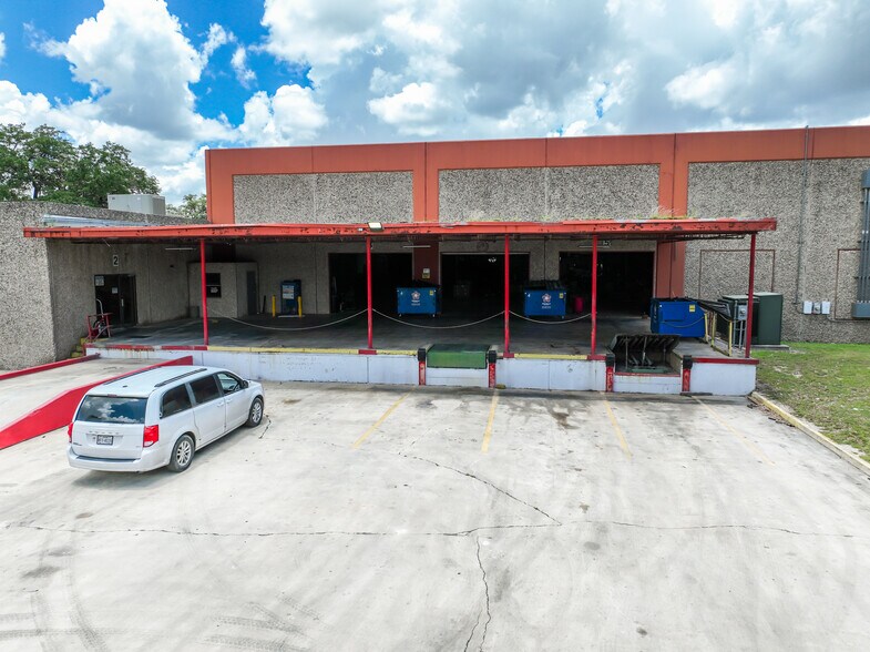 More Photos Of 4267 Dividend Rd, San Antonio Warehouse For Sale