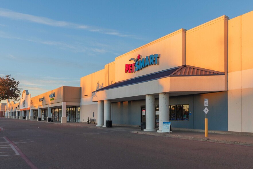 More Photos Of 2500-3130 S Soncy Rd, Amarillo Unknown For Lease