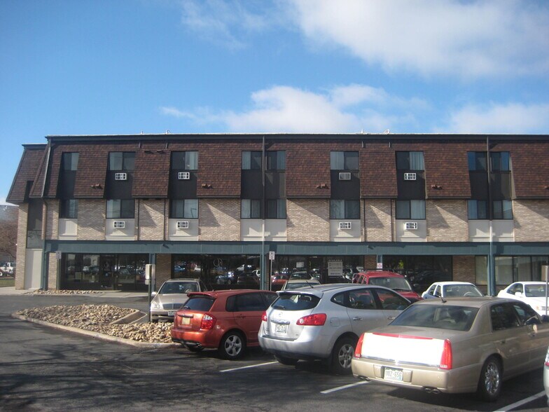 More Photos Of 651 Potomac St, Aurora Apartments For Lease