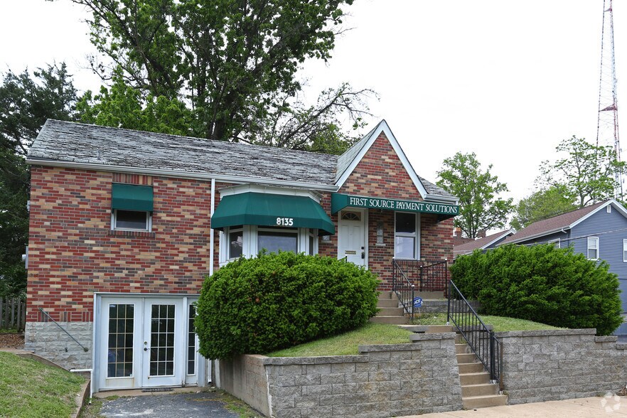 Primary Photo Of 8135 Manchester Rd, Saint Louis Office Residential For Sale