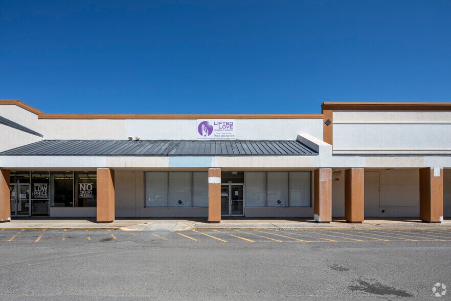 More Photos Of 9060-9098 Parkway E, Birmingham Unknown For Lease