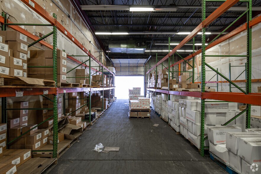 More Photos Of 6-12 Hoover Ave, Haverstraw Warehouse For Lease