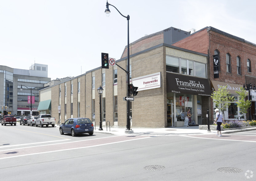 Primary Photo Of 198 Princess St, Kingston Storefront Retail Residential For Lease