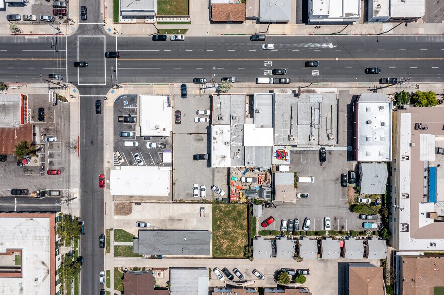 More Photos Of 17819-17827 Clark Ave, Bellflower Storefront Retail Residential For Sale