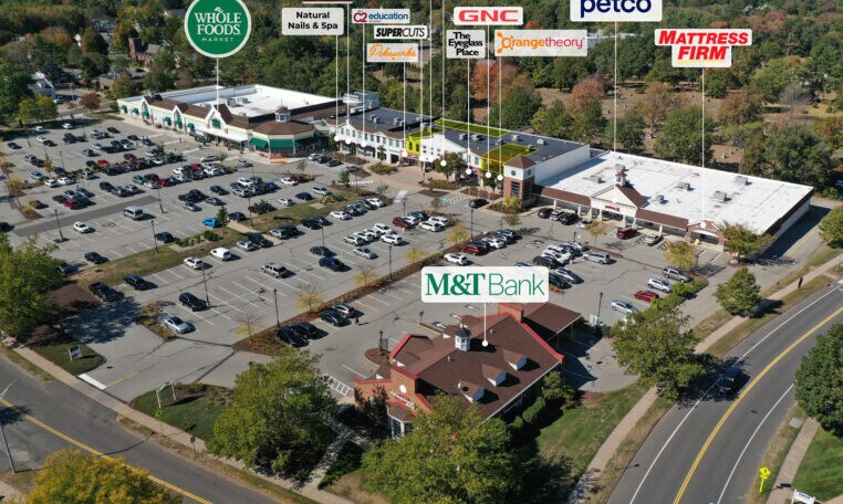 More Photos Of 55 Welles St, Glastonbury Storefront For Lease