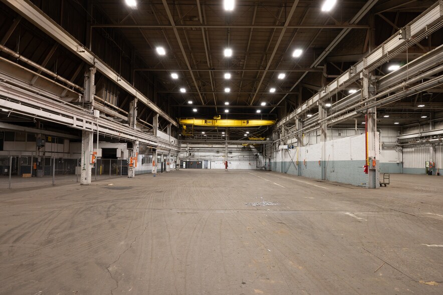 More Photos Of 4700B W Mitchell St, Milwaukee Unknown For Lease