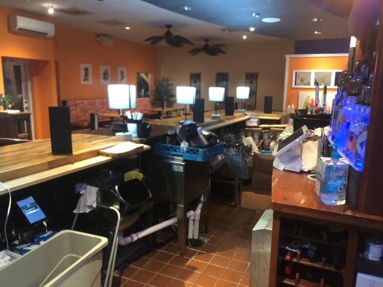 More Photos Of 109 Old Chapin Rd, Lexington Storefront Retail Office For Lease