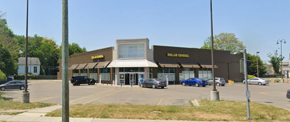 Primary Photo Of 424 S Main St, Elmira Freestanding For Sale